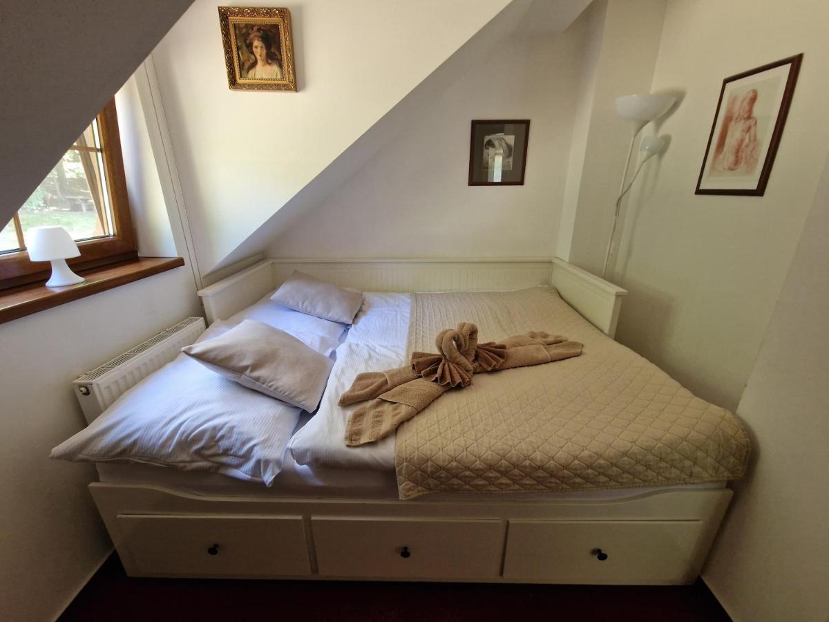 Lopeník Wellness Hotel Chata Jana מראה חיצוני תמונה
